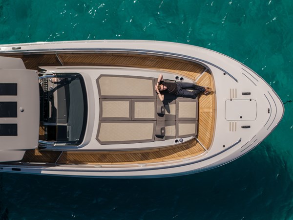 Photo of CANADOS CANADOS GLADIATOR 493 GRAND 49' 2