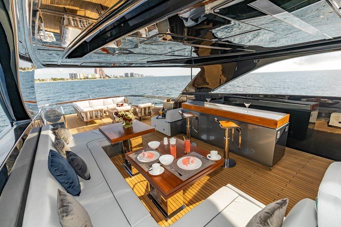 Photo of RIVA YACHT NO SURRENDER 110'