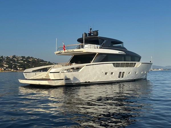 Photo of SANLORENZO YACHTS LADY LARISA 87' 8