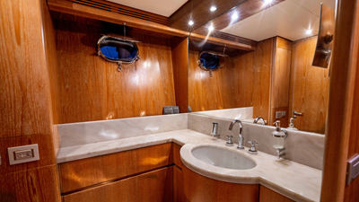 2005 SANLORENZO YACHTS SL82 - photo 34