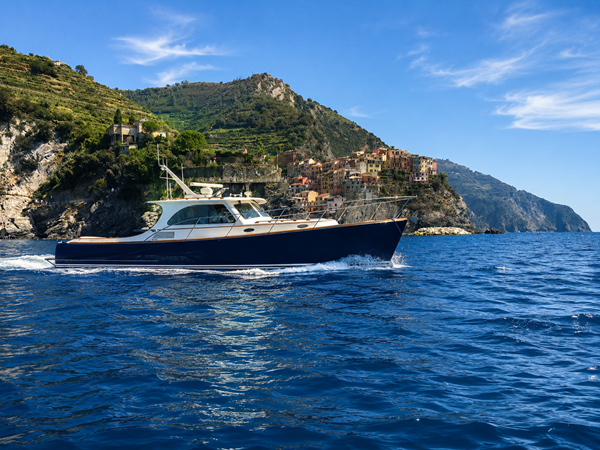 Photo of HINCKLEY Beatrice 40' 2
