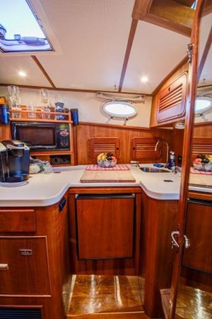 Photo of HINCKLEY Beatrice 40' 2
