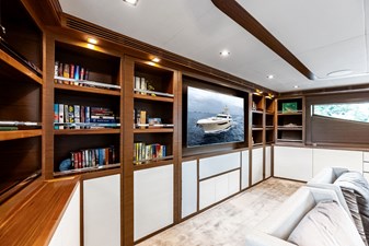 2017 BURGER BOAT COMPANY Explorer Motor Yacht - photo 30