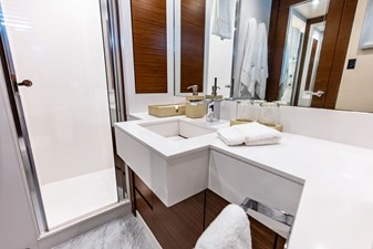 2017 BURGER BOAT COMPANY Explorer Motor Yacht - photo 61