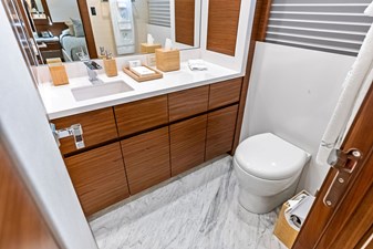 2017 BURGER BOAT COMPANY Explorer Motor Yacht - photo 68
