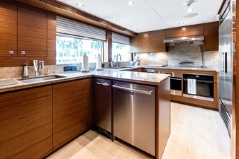 2017 BURGER BOAT COMPANY Explorer Motor Yacht - photo 71