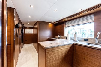 2017 BURGER BOAT COMPANY Explorer Motor Yacht - photo 73