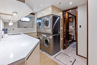 2017 BURGER BOAT COMPANY Explorer Motor Yacht - photo 82