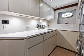 2017 BURGER BOAT COMPANY Explorer Motor Yacht - photo 83