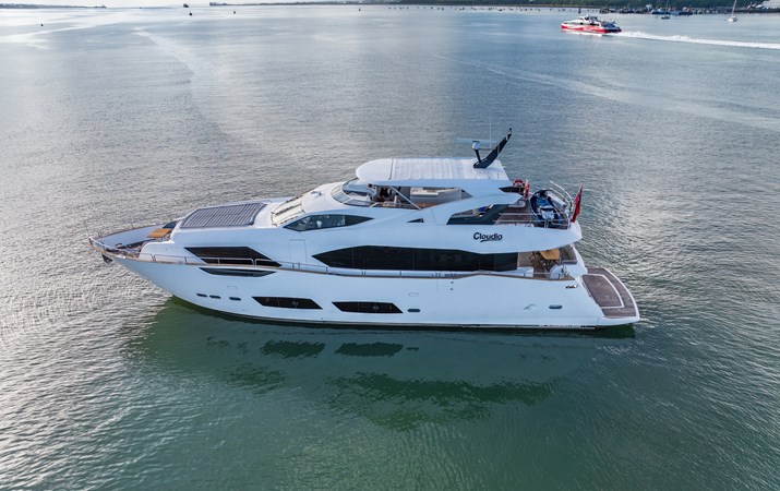Photo of SUNSEEKER CLOUDIA 92' 2