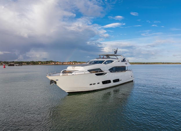 Photo of SUNSEEKER CLOUDIA 92' 2