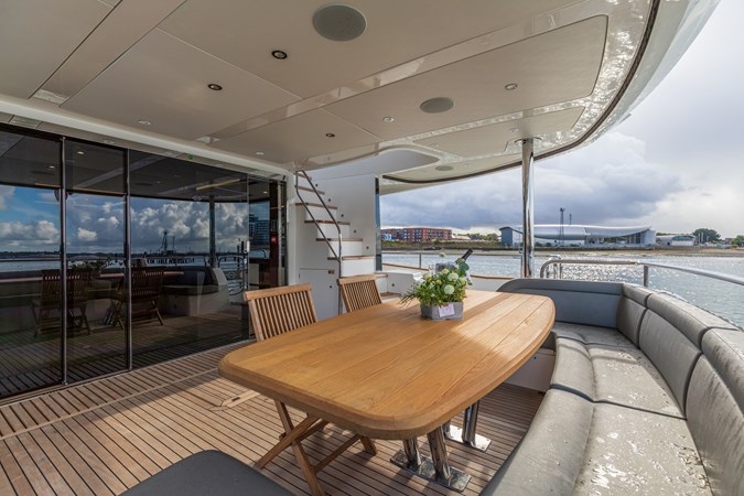 Photo of SUNSEEKER CLOUDIA 92' 2