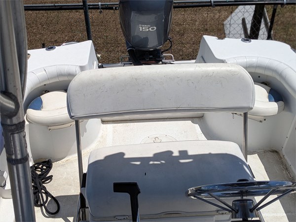 Photo of POLAR 19' Polar 2006 1900 CC 19' 1