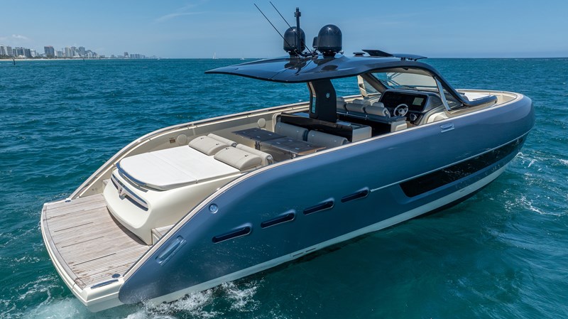 Photo of INVICTUS Invictus TT460 47' 8