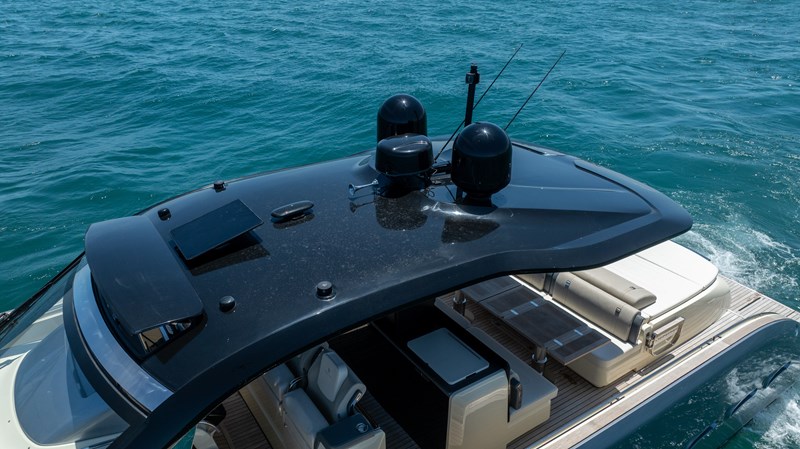 Photo of INVICTUS Invictus TT460 47' 8