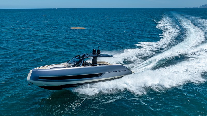 Photo of INVICTUS Invictus TT460 47' 8