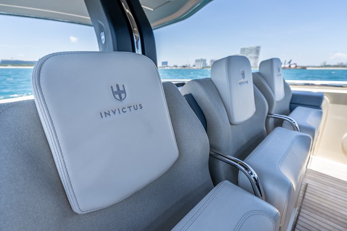Photo of INVICTUS Invictus TT460 47' 8