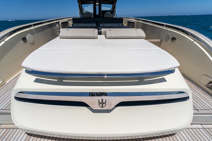 Photo of INVICTUS Invictus TT460 47' 8