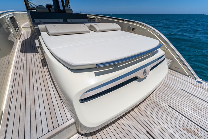 Photo of INVICTUS Invictus TT460 47' 8