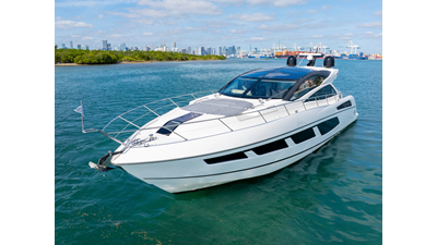 2018 SUNSEEKER Predator 68 - photo 15