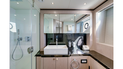 2018 SUNSEEKER Predator 68 - photo 46