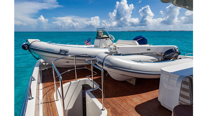 Photo of SES CUSTOM SUNRISE 112'