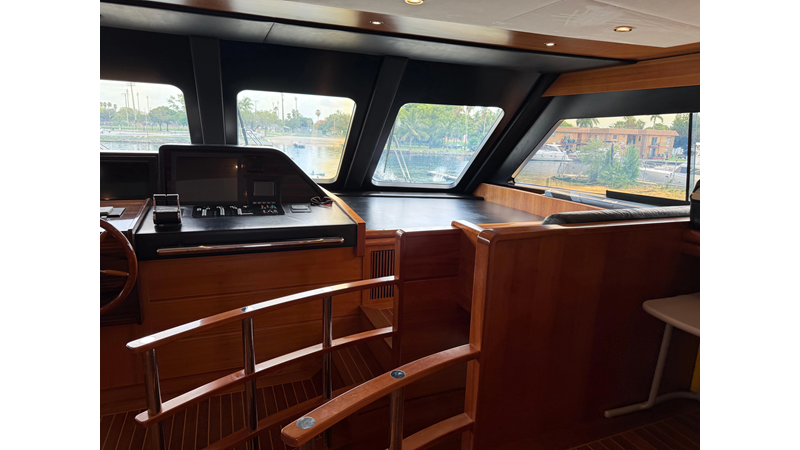 Photo of SES CUSTOM SUNRISE 112'