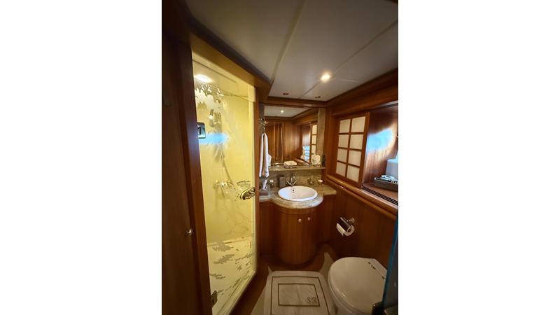Photo of SES CUSTOM SUNRISE 112'