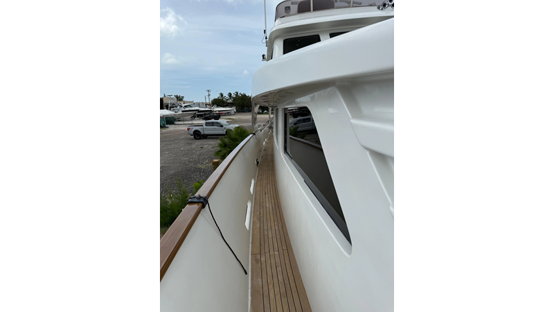 Photo of SES CUSTOM SUNRISE 112'