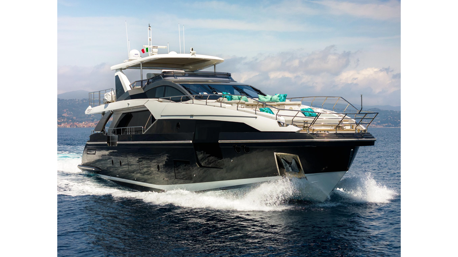 yacht-image