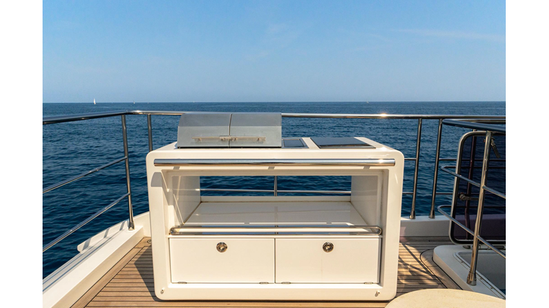 GRANDE 27M 2019 AZIMUT YACHTS
