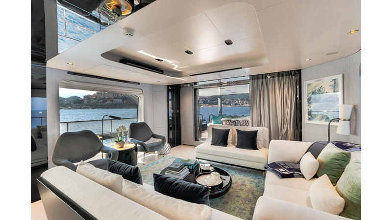 Photo of AZIMUT YACHTS 27 METRI 88'