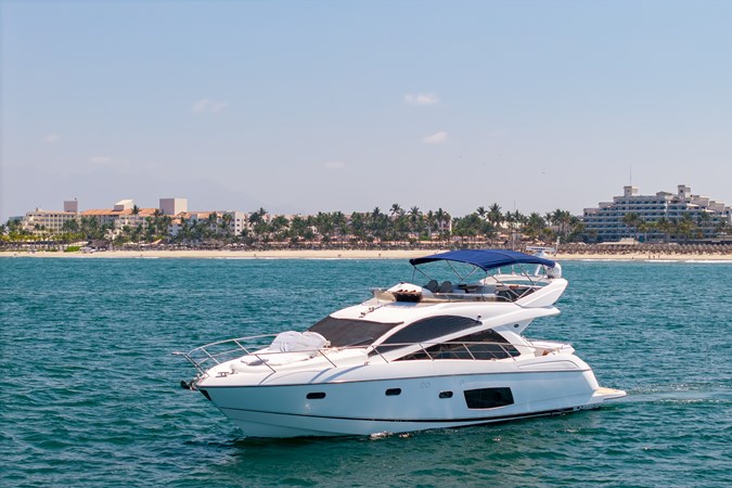 Photo of SUNSEEKER SERENO 59' 9
