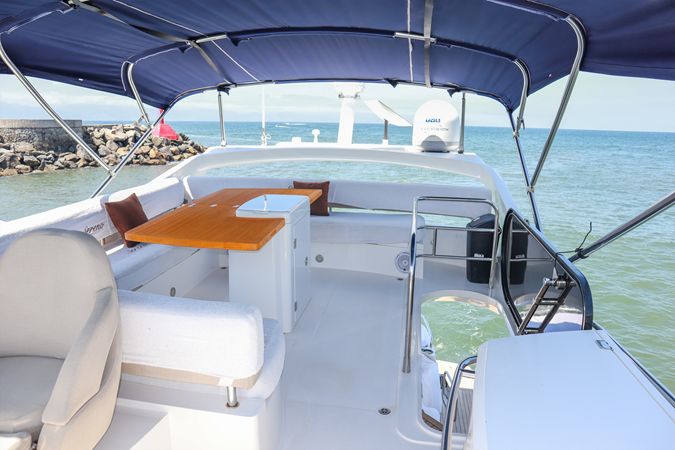 Photo of SUNSEEKER SERENO 59' 9