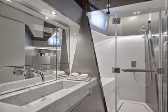 2021 ARCADIA YACHTS Sherpa 60 - photo 12
