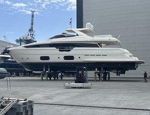 2014 FERRETTI YACHTS 960 - photo 2