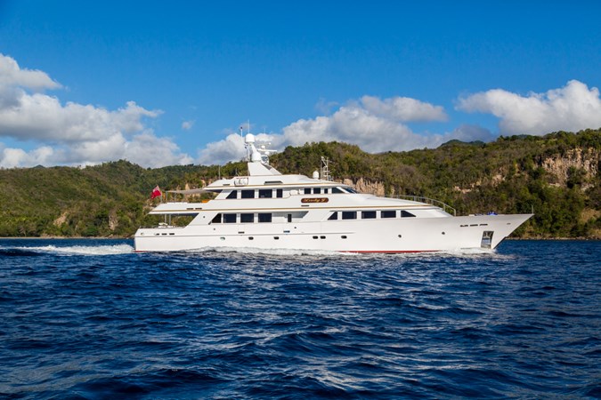 Photo of PALMER JOHNSON LADY J 142'
