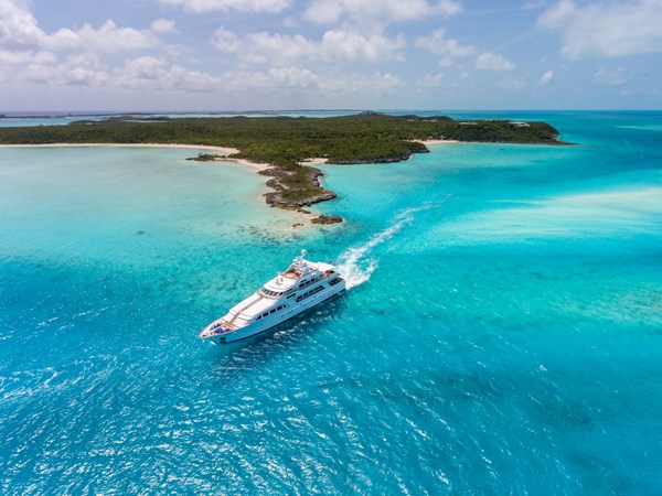 Photo of PALMER JOHNSON LADY J 142'