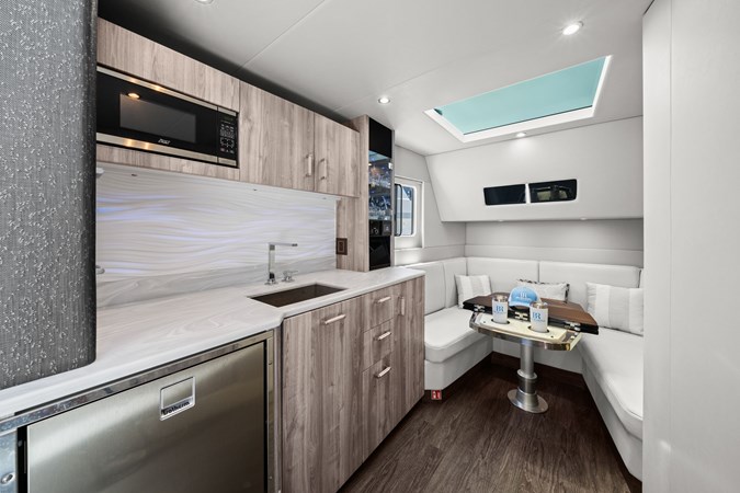 Photo of FORMULA Take 5 56' 3