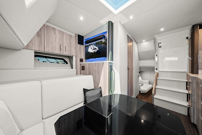 Photo of FORMULA Take 5 56' 3
