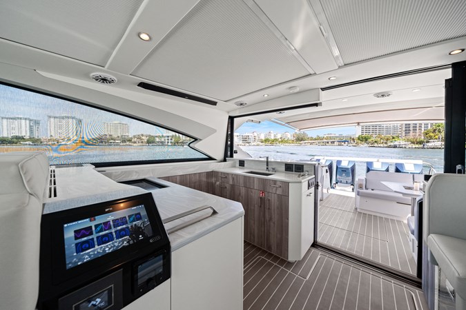 Photo of FORMULA Take 5 56' 3