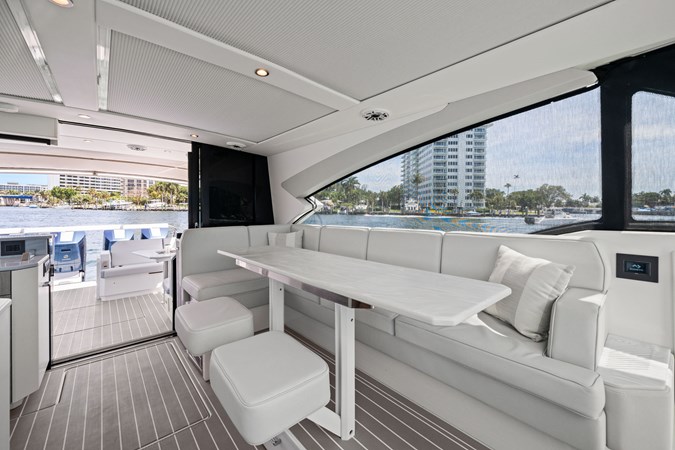 Photo of FORMULA Take 5 56' 3