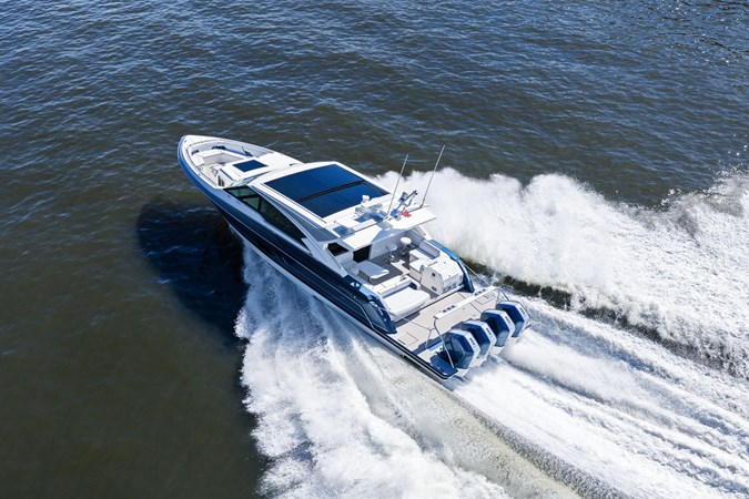 Photo of FORMULA Take 5 56' 3
