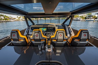 2026 VANQUISH BOATS 55 Veloce - photo 8