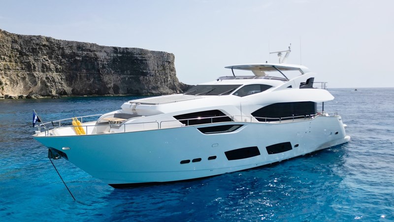 Photo of SUNSEEKER EVERDEEN 92' 1