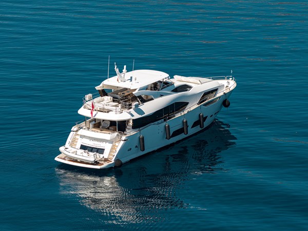 Photo of SUNSEEKER EVERDEEN 92' 1