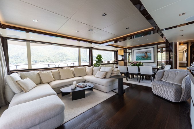 Photo of SUNSEEKER EVERDEEN 92' 1