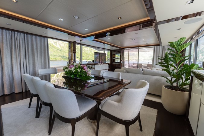 Photo of SUNSEEKER EVERDEEN 92' 1