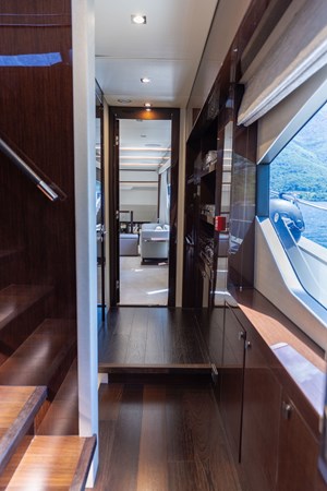 Photo of SUNSEEKER EVERDEEN 92' 1