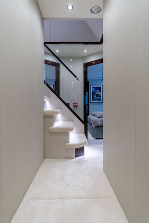 Photo of SUNSEEKER EVERDEEN 92' 1